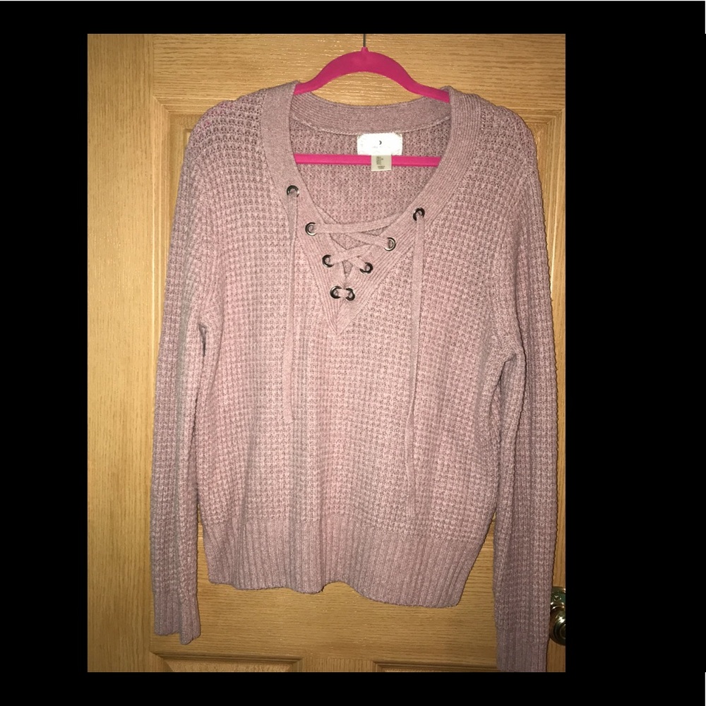 Sweater with front tie